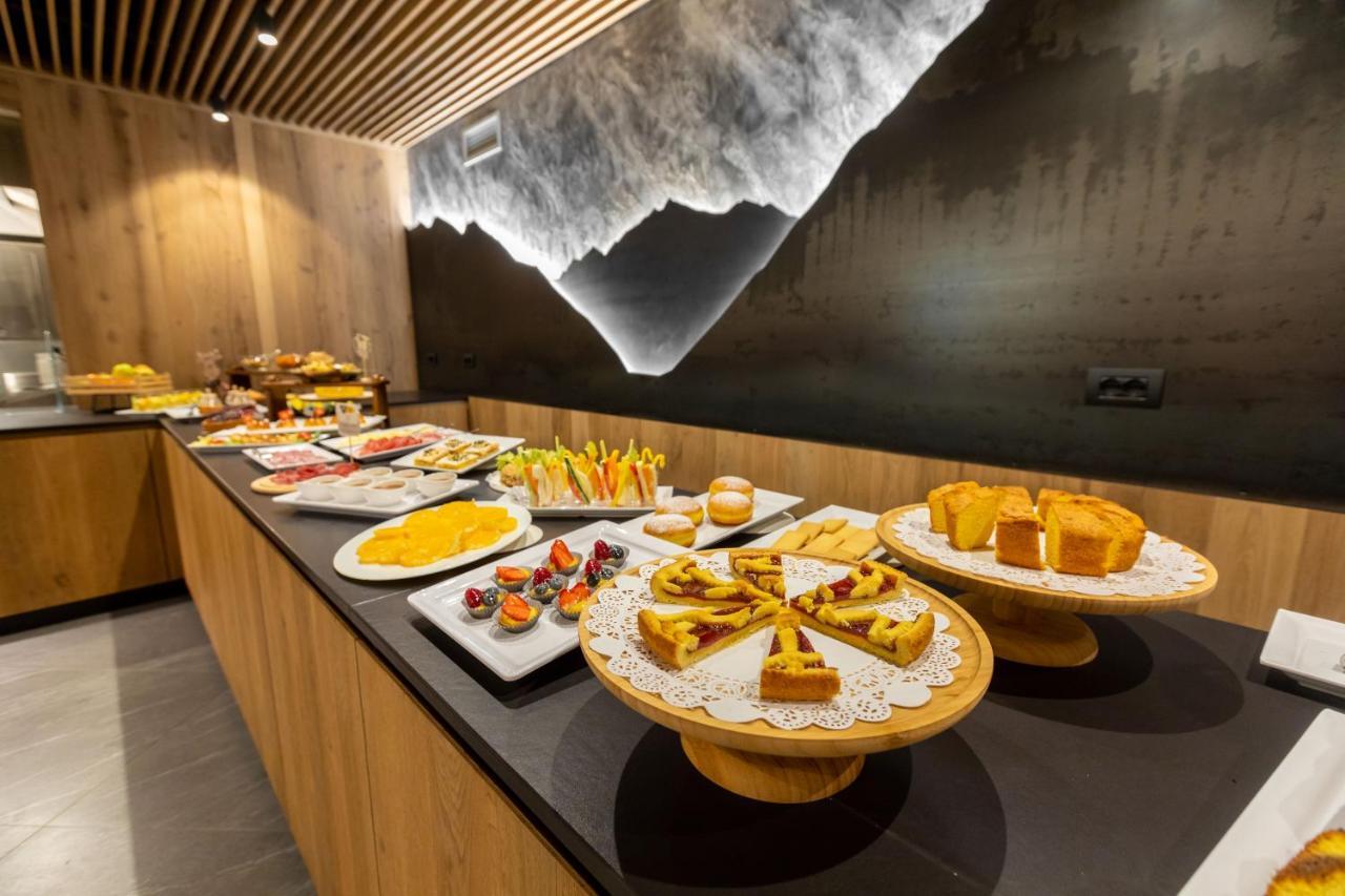 Hotel Bucaneve Livigno Luaran gambar